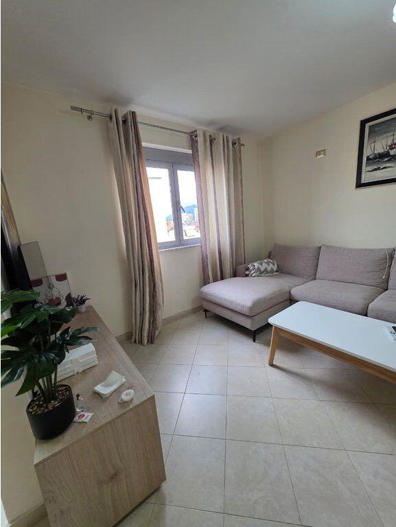 In vendita, Appartamento 1+1, Oxhaku, Tirana
