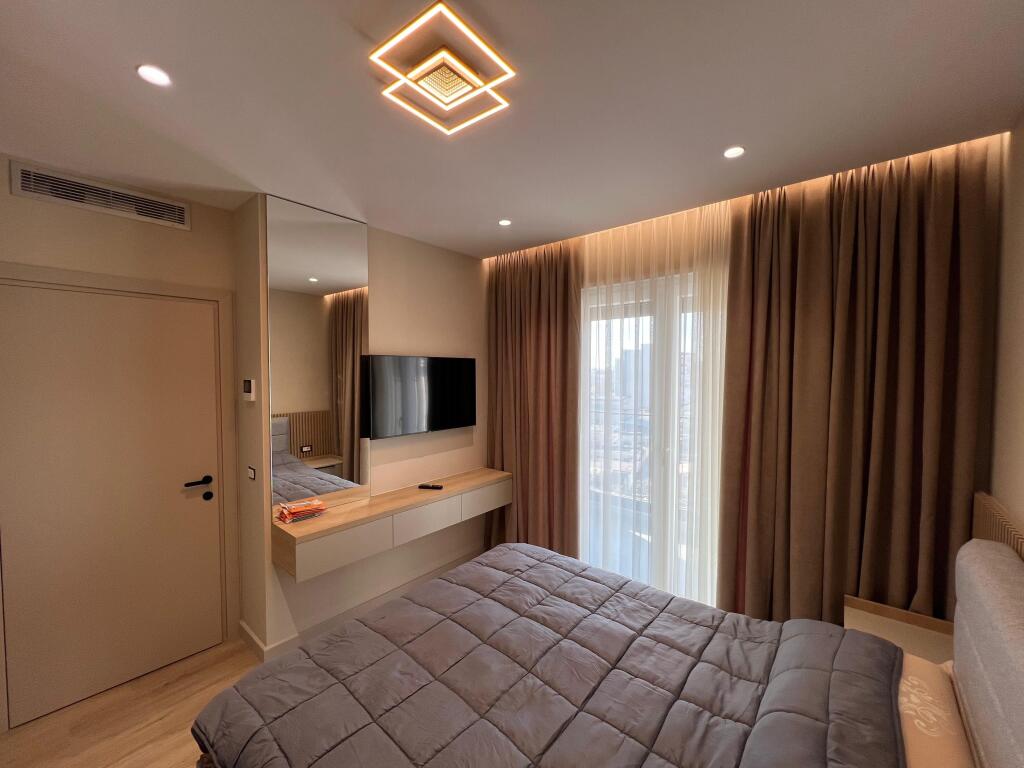 Apartament 1+1, Jordan Misja!