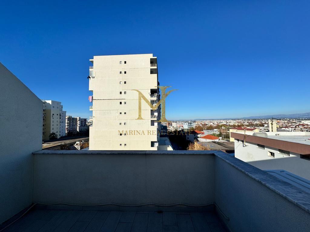 Apartament 2+1 ne shitje ne Lagjen 17, Durres