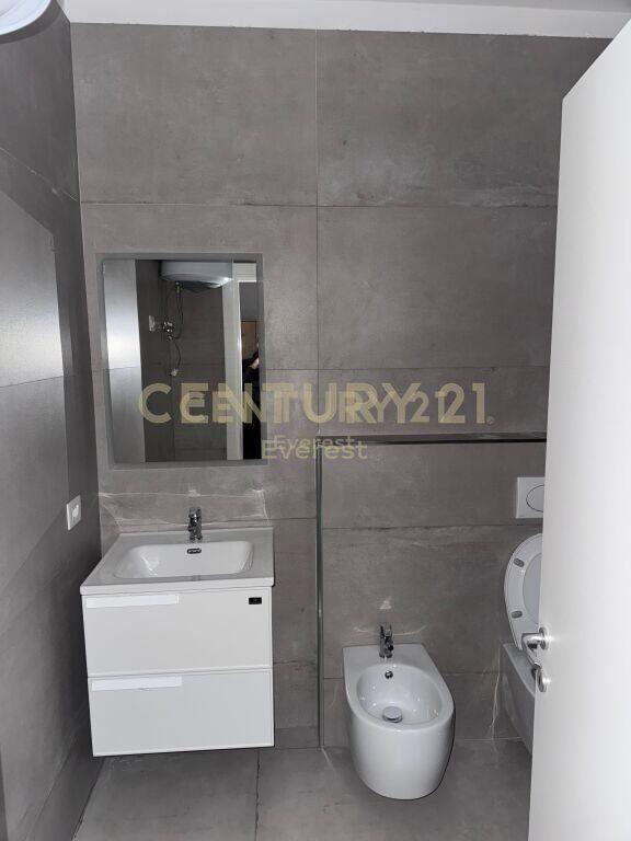 OASIS RESIDENCE, APARTAMENT 2+1+PARKIM PER QIRA