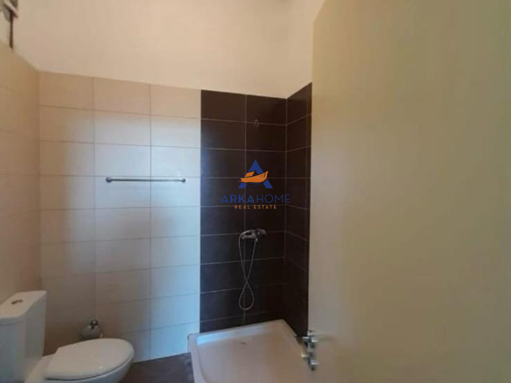 AFFITTASI APPARTAMENTO 2+1+BALCONE "ASTIR" 45.000 LEKE