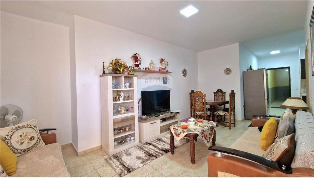 1+1 Apartment with Balcony for Sale, Vlora