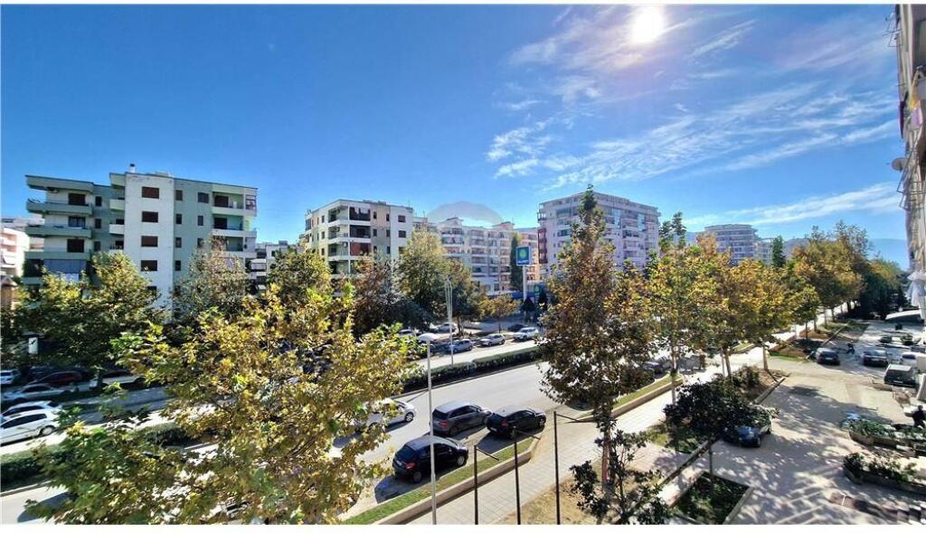 1+1 Apartment with Balcony for Sale, Vlora