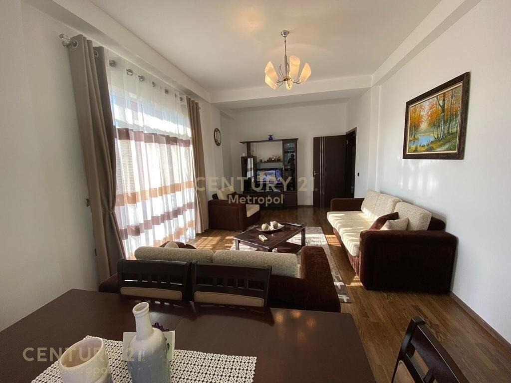 Apartament 2+1+2 për Qira – Liqeni i Thatë (pranë Hotel Radisson)