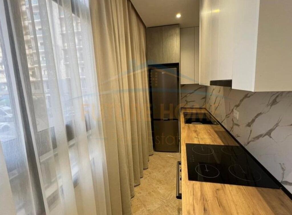 In vendita, Appartamento 1+1, Komuna e Parisit, Tirane