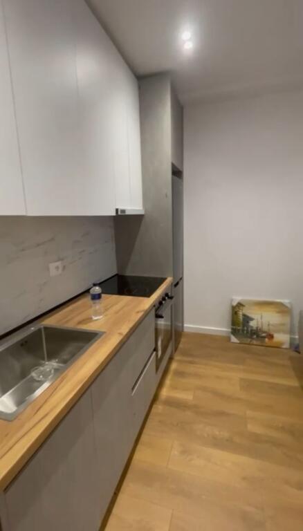 3 Apartments 1+1 for sale at the Paris municipality