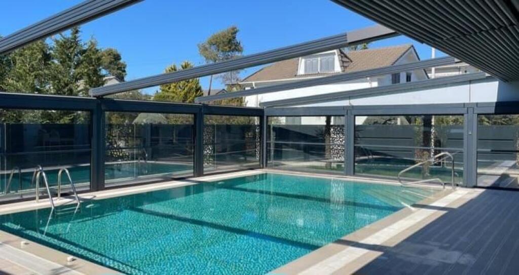 Villa for sale at Mali i Robit
