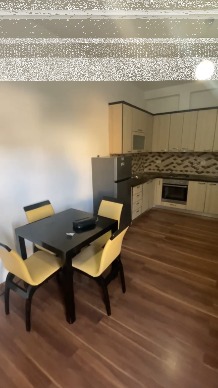 Apartment 1+1, Dry Lake!