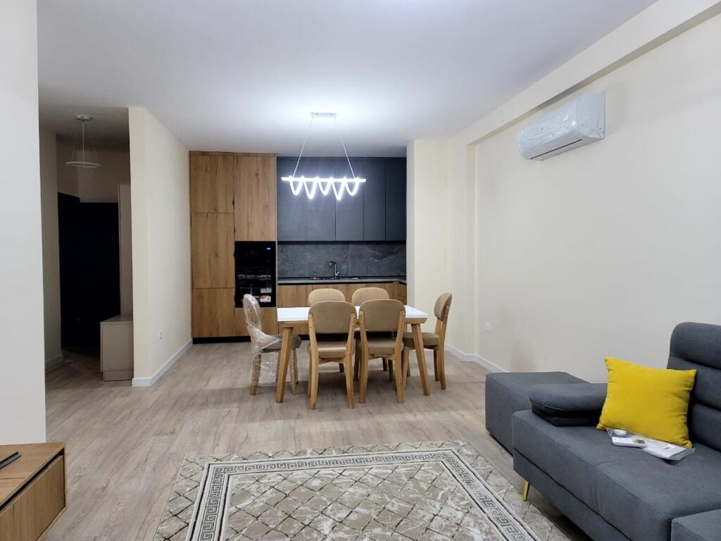 For rent 2+1+2 apartment with veranda+parking at Dry Lake
