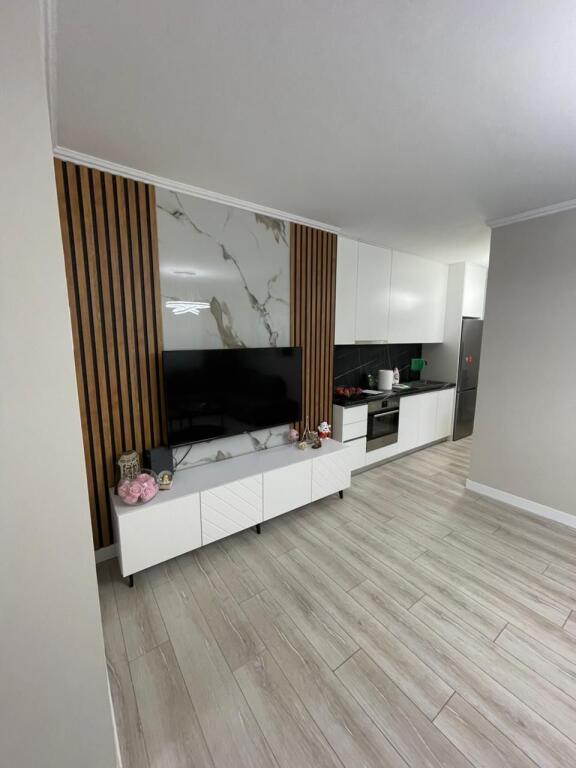 Appartamento in affitto 1+1, in Via dei Kosovari.