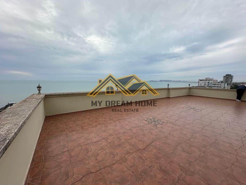 VENDESI+VERANDA IN VENDITA CON VISTA SUL MARE VICINO ALLA ROCCIA DI KAVAJA!!