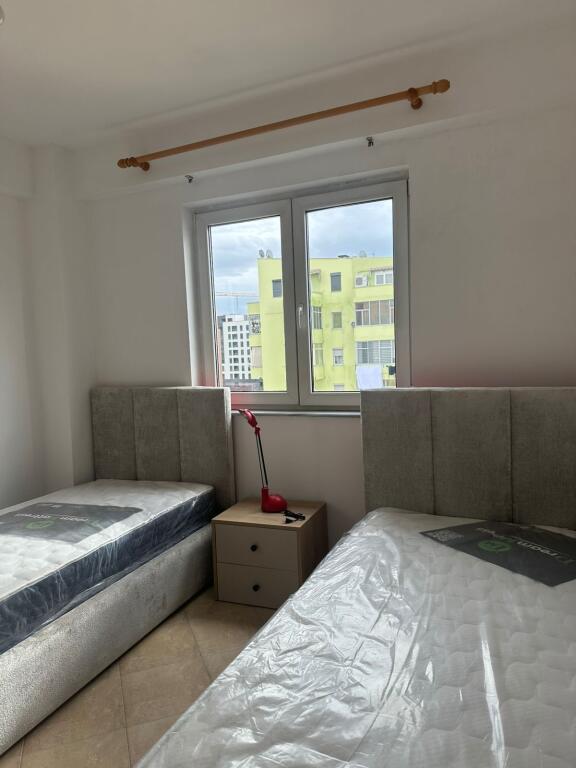 Super Appartamento 2+2 Bagno vicino a Bulevardi Ri