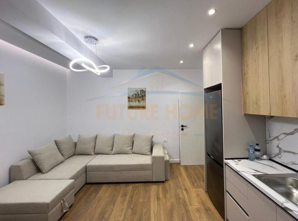 VENDESI APPARTAMENTO 1+1 A KOMUNA E PARISIT