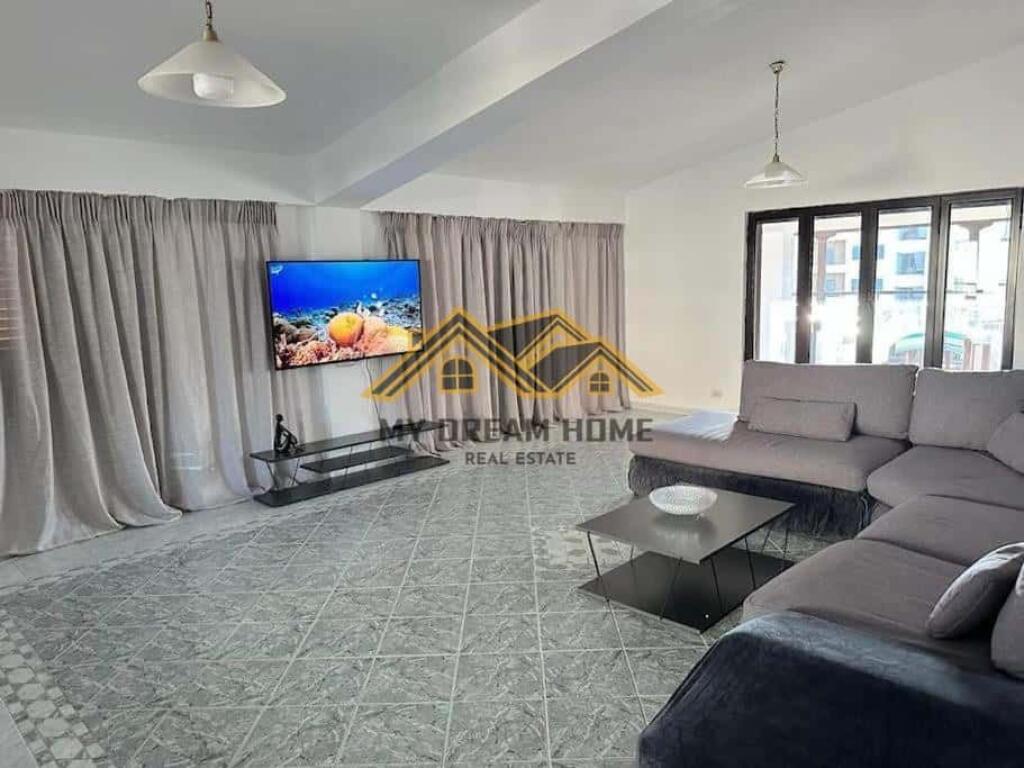 OCCASIONE VENDESI MAGAZZINO 360m2 IN SPIAGGIA, DURAZZO!