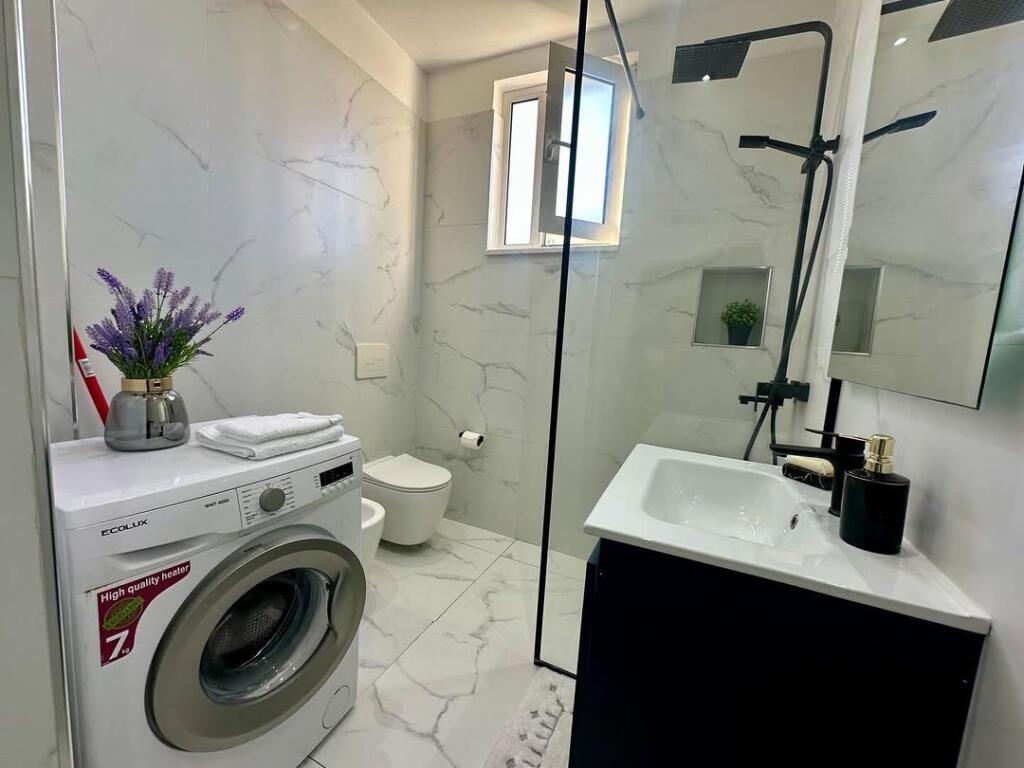 21 December, Inside the Small Ring we sell: apartment 1+1