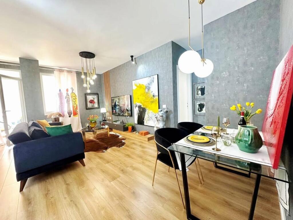 21 December, Inside the Small Ring we sell: apartment 1+1