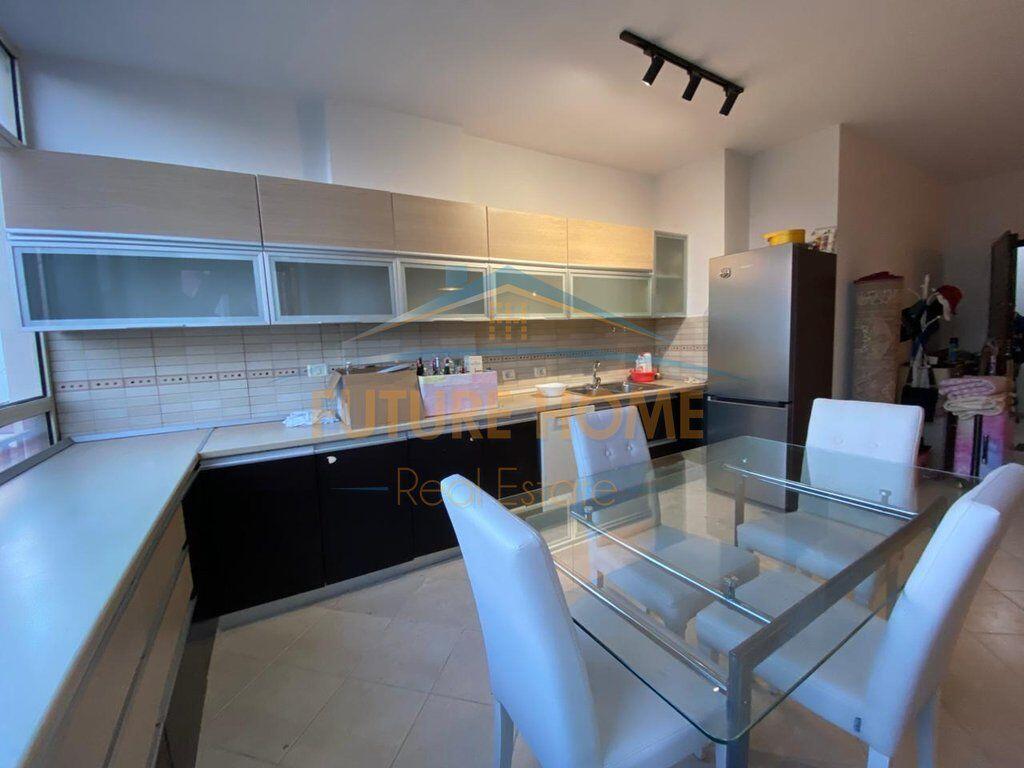 Qira, Apartament 2+1+2, Rruga Marko Bocari