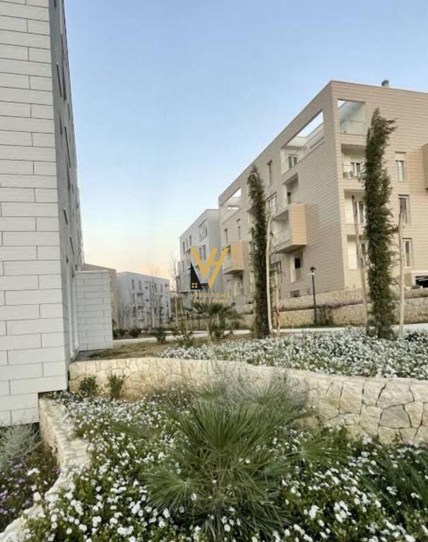 FOR SALE APARTMENT 3+1+BALCONY AT DRY LAKE 47,000,000 LEKE