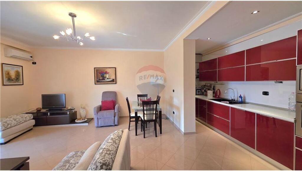 1+1 Apartment for Sale in Uji i Ftohtë