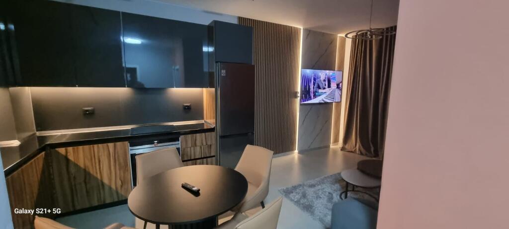 1+1 apartment for rent plus parking space