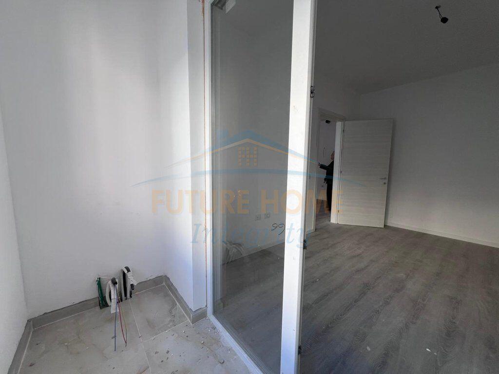 In vendita, Appartamento 1+1, Via Dritan Hoxha, Tirana.