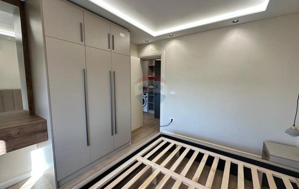 Vendesi in vendita 1+1 - a 21 Dhjetori, Tirana