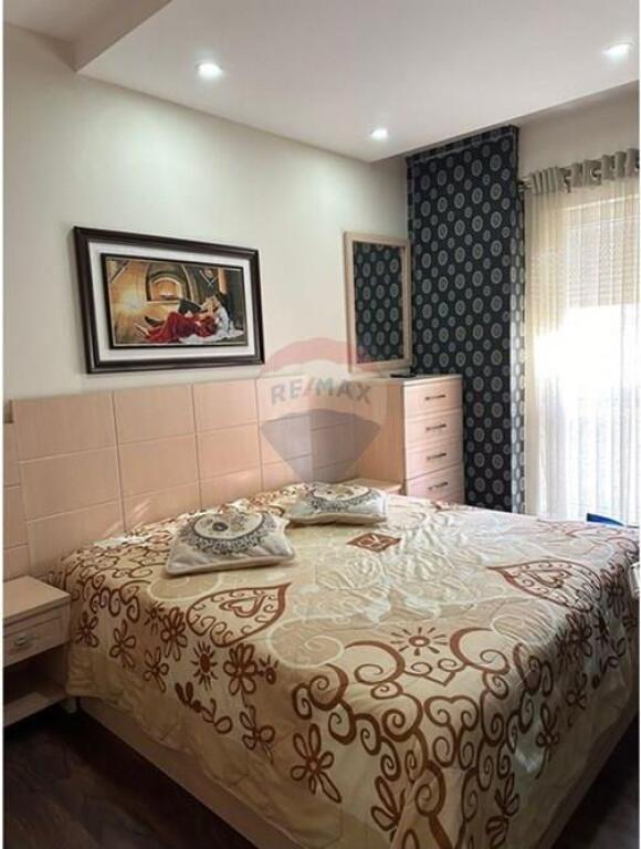 Appartamento 3+1+1 Posto Auto in Affitto al Complesso Contatto
