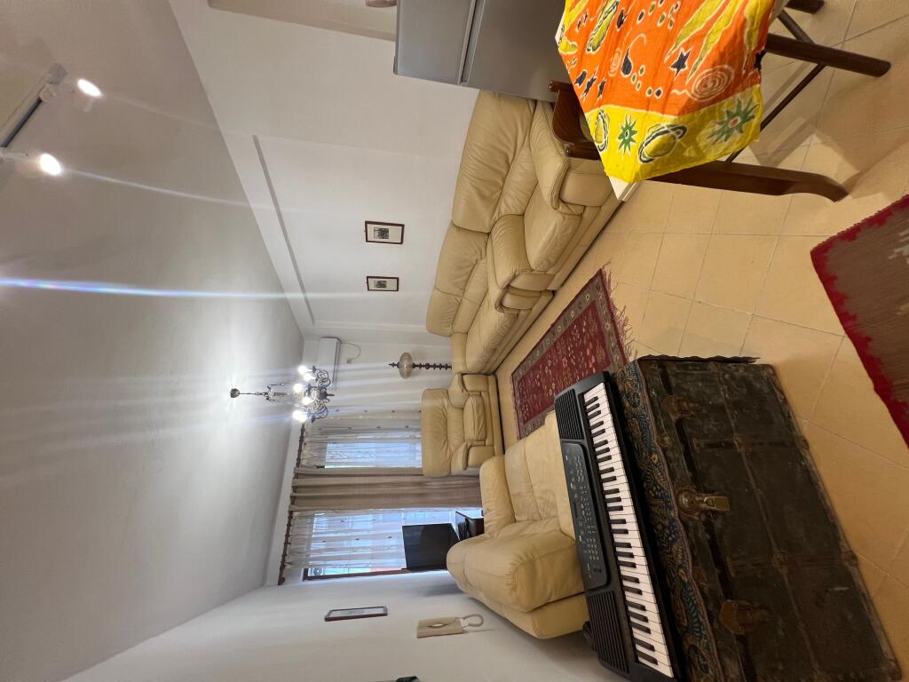 Jepet me Qera Apartament 1+1 ne Yzberishte