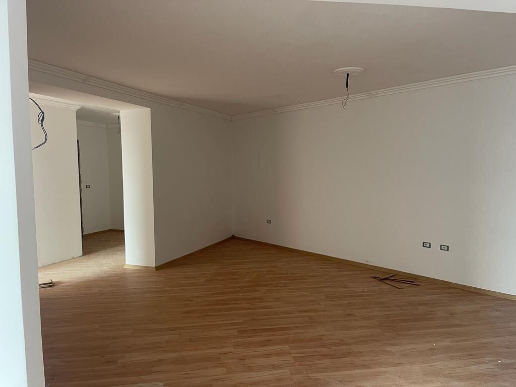 Appartamento 2+1 in affitto presso “Garden Building” in Via Kavaja.