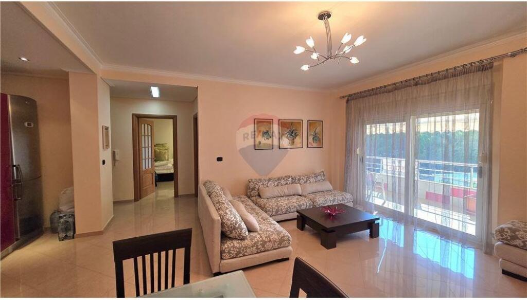 1+1 Apartment for Sale in Uji i Ftohtë