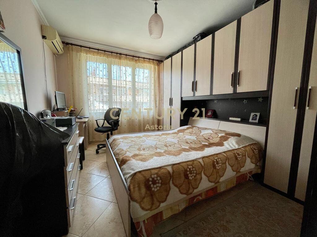 APARTAMENT ME QIRA 1+1, RRETHRROTULLIMI ASTIR