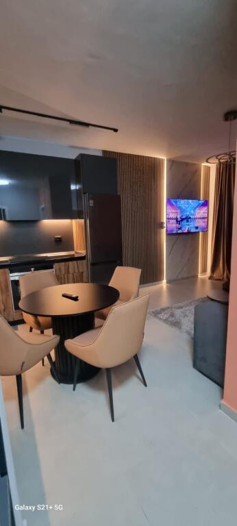 1+1 apartment for rent plus parking space