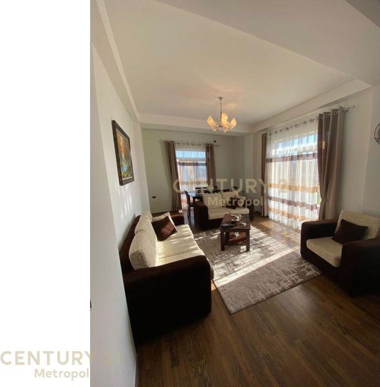 Apartament 2+1+2 për Qira – Liqeni i Thatë (pranë Hotel Radisson)