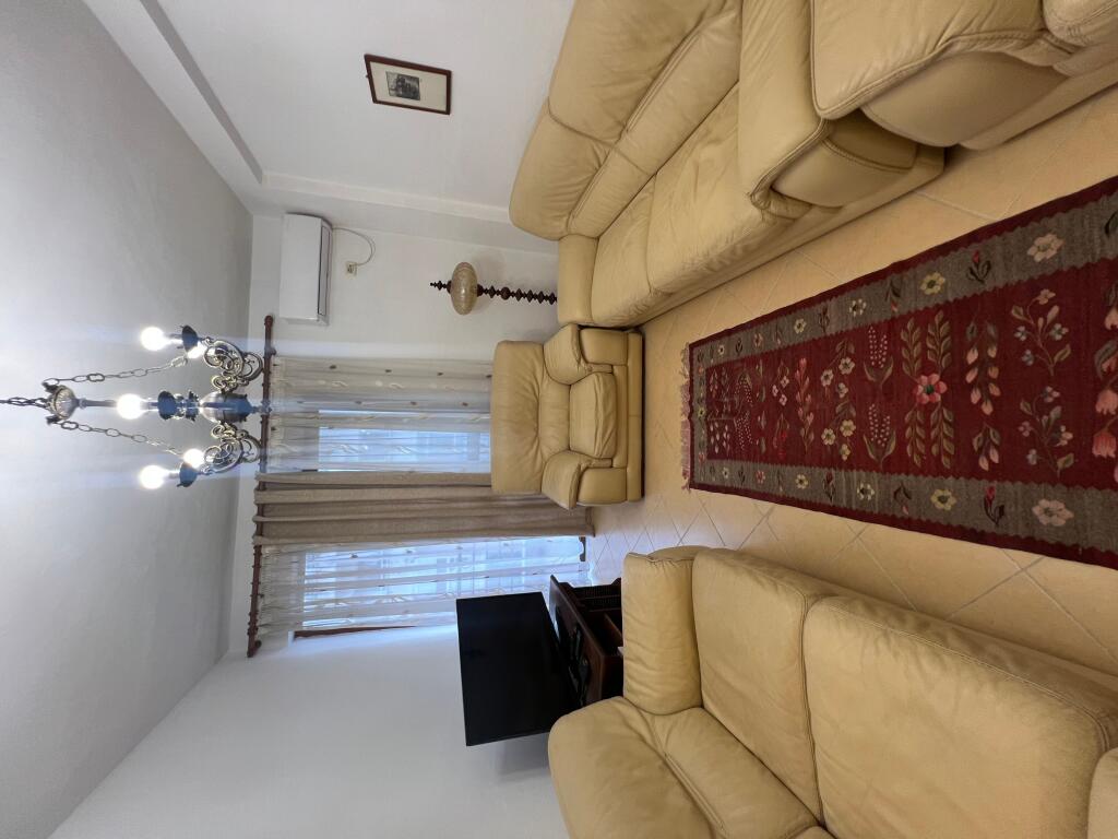 Jepet me Qera Apartament 1+1 ne Yzberishte