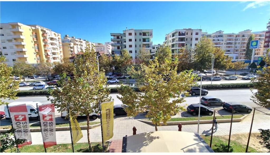 1+1 Apartment with Balcony for Sale, Vlora