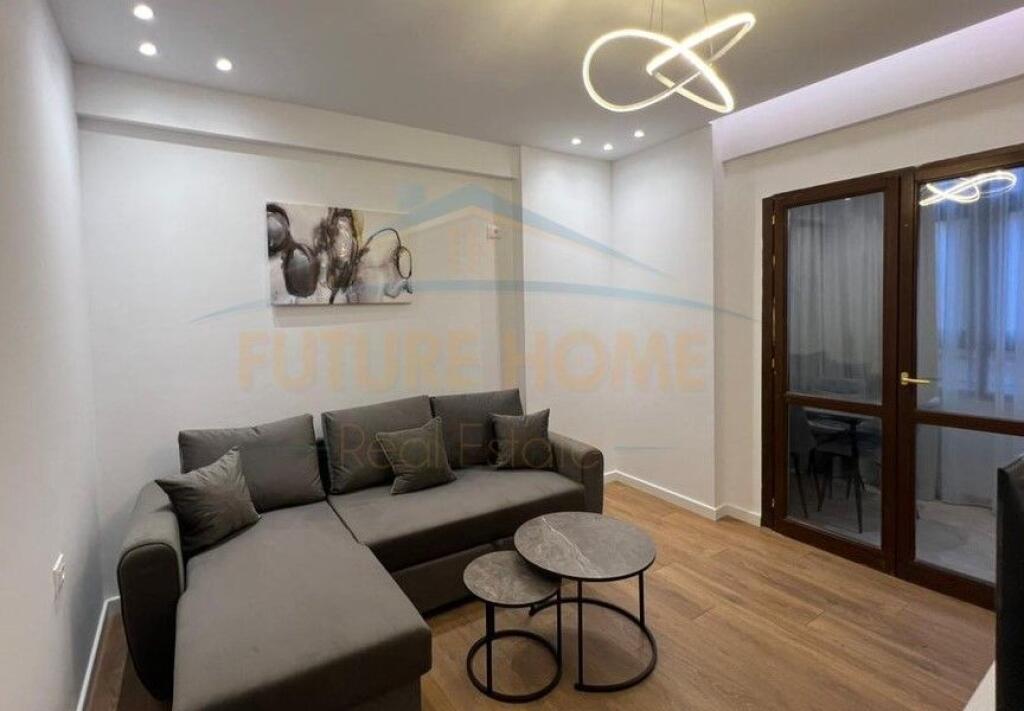 In vendita, Appartamento 1+1, Komuna e Parisit, Tirane