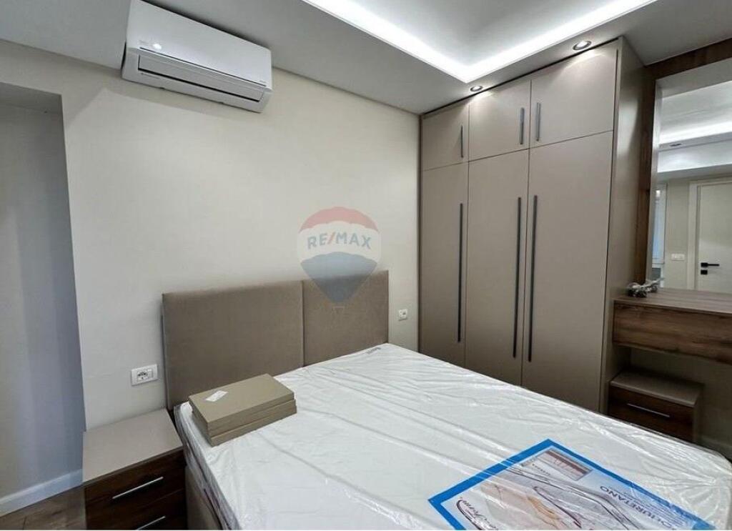Apartment - For Sale - Muhamet Gjollesha Street, 21 Dhjetori, Tirana ID: 530471006-268