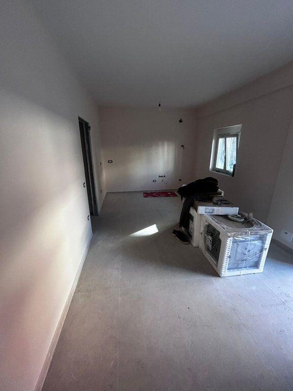 Affitto, Appartamento 1+1+ Posto Auto, Selite, Tirana