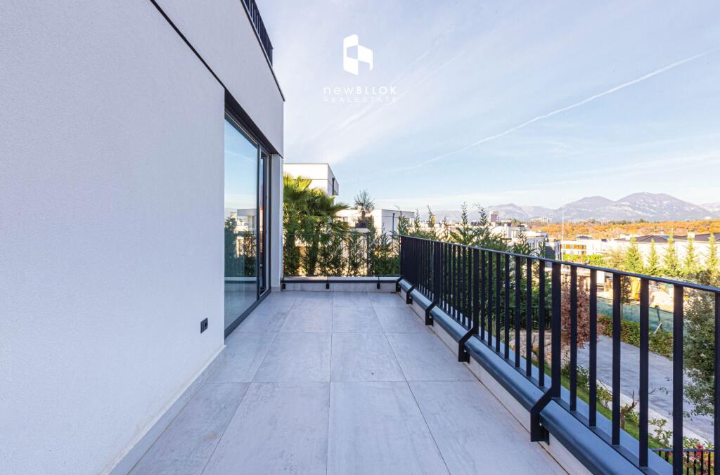 In Affitto: Villa di Lusso 📍Liqeni i Thate - Forest Res. (4 Camere da Letto +5 Bagni +2 Verande &amp; Garage) MAI ABITATA PRIMA || 4000€/mese