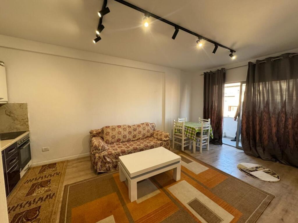 🏡 Apartament 1+1 me Qira – Astir 💶 Çmimi: 450 €