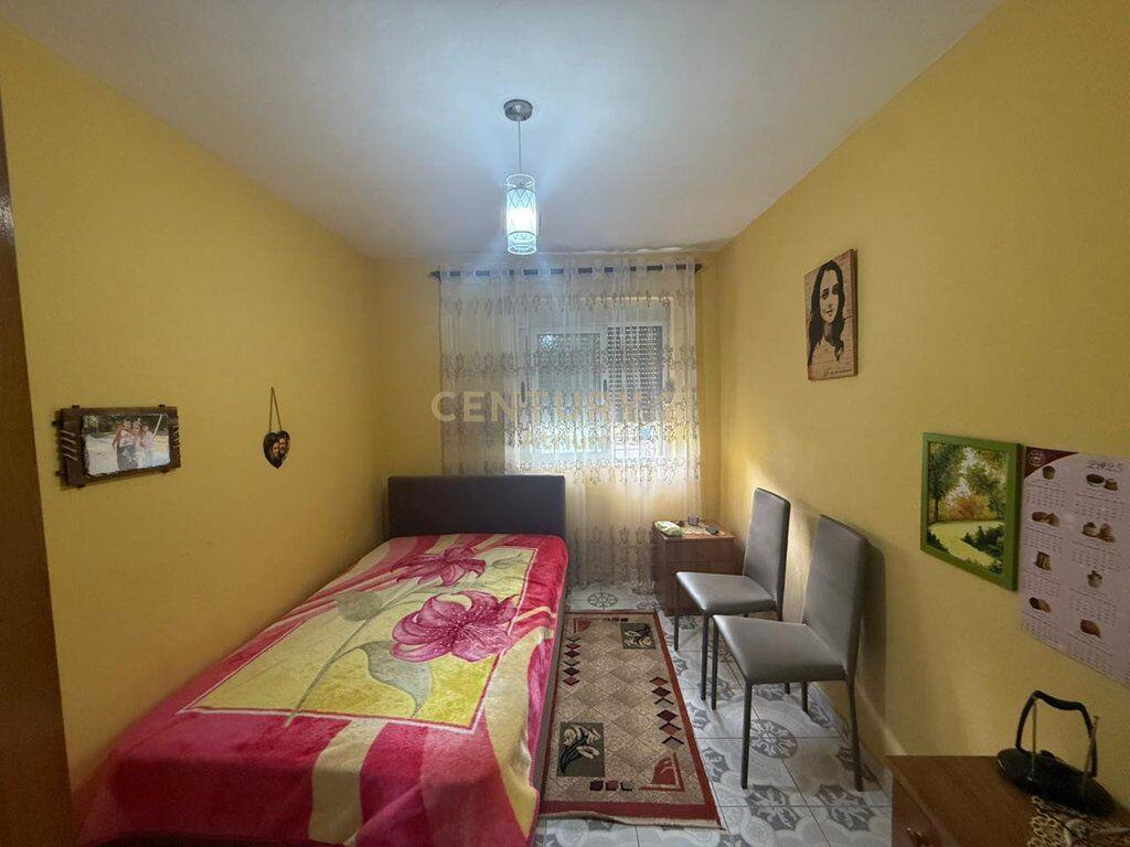 JEPET ME QIRA APARTAMENT 2+1 PRANE SHKOLLES "NIKET DARDANI" 500 € /Muaj Sip. Totale  72m2