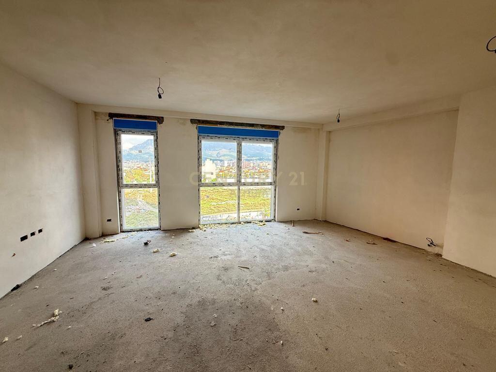 Apartment 3+1+2 for sale at New Boulevard