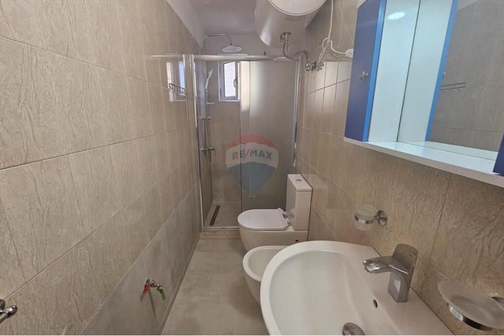 Apartament per qera 2+1 tek Rruga e Durresit