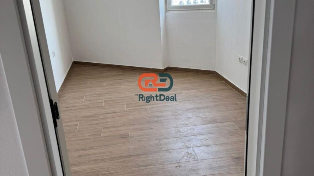 In Golem, Apartment 2+1 For Sale With Sea View!!