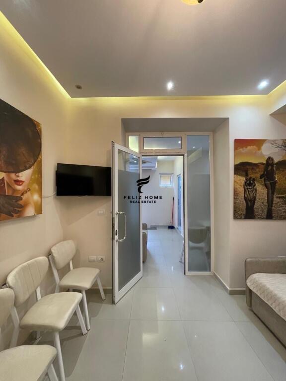 FOR SALE 3 STUDIO APARTMENTS 100M2 FORTUZI STREET 400,000 EURO
