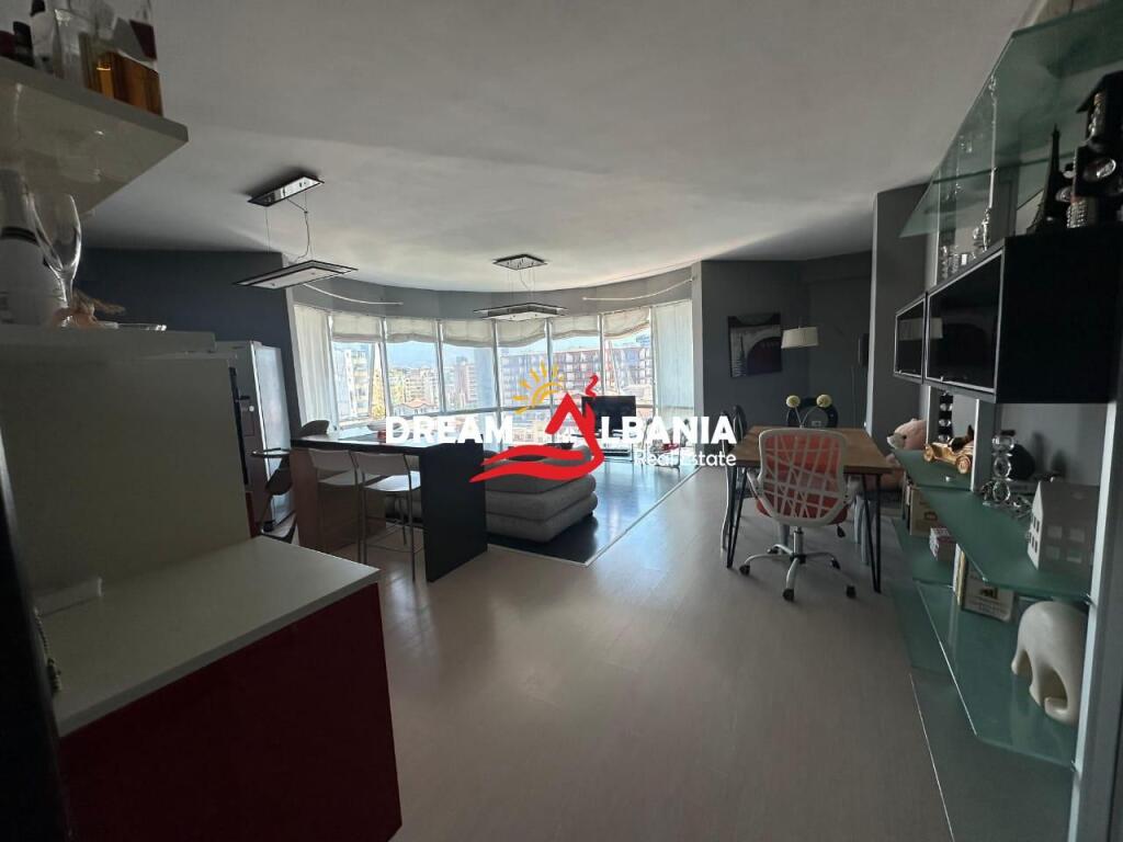 Appartamento 2+1 in affitto, Comune di Parigi ( ID 42215448)