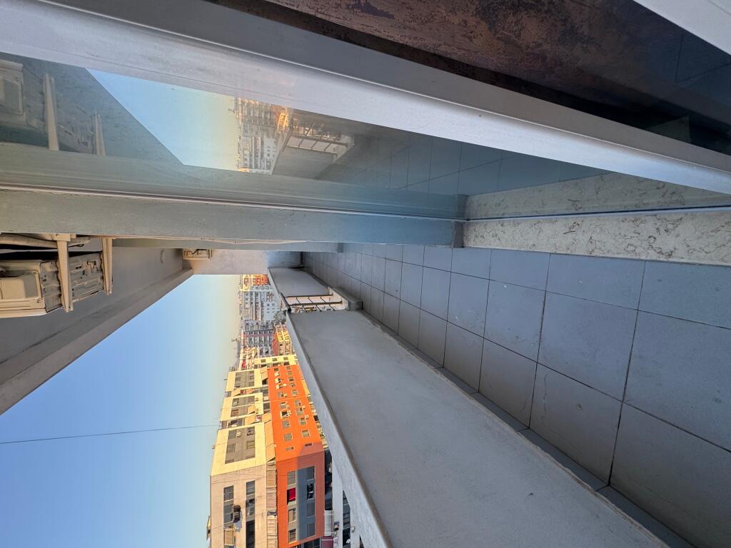 Apartament 1+1 ne astir  tek nela 5   Kati 6pallat I ri me ashensor  E mobiluar  Cmimi 450€