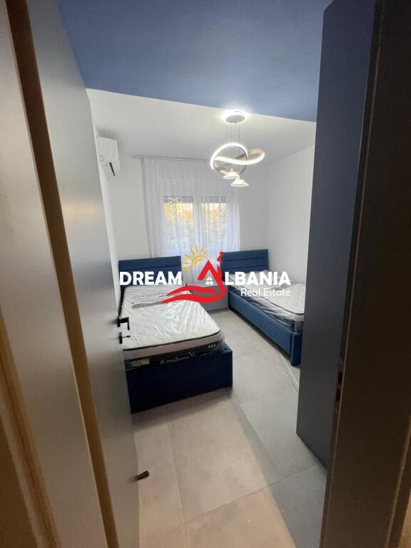 Appartamento 2+1 in affitto nella zona di Via Elbasanit, vicino alla “Corte d'Appello” a Tirana (ID 4229445)