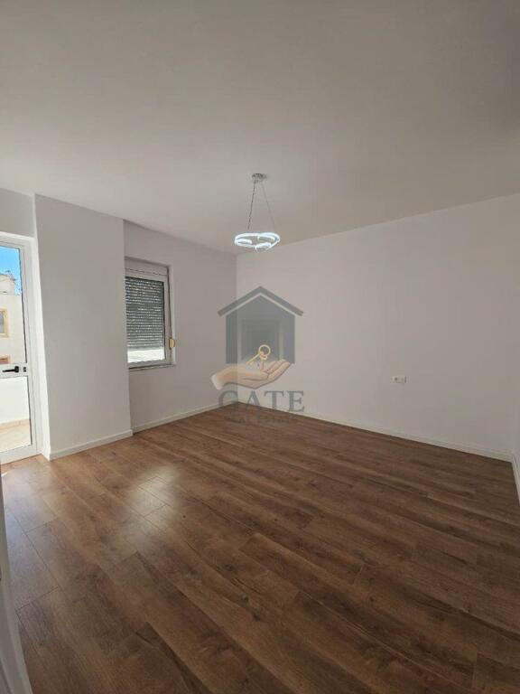 2+1 Apartment for Sale – Near Regional Hospital, Durrës