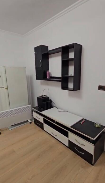 Apartment 2+1 for rent at White Bar at Irfan Tomini
